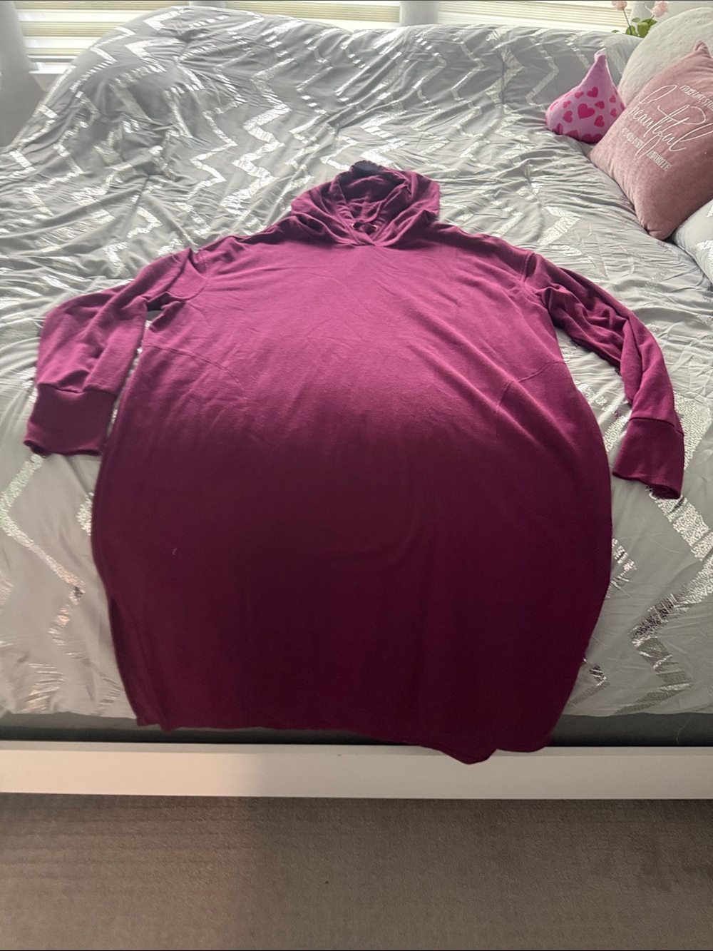 Old Navy Long Sleeve Hooded Dress in Berry Plum